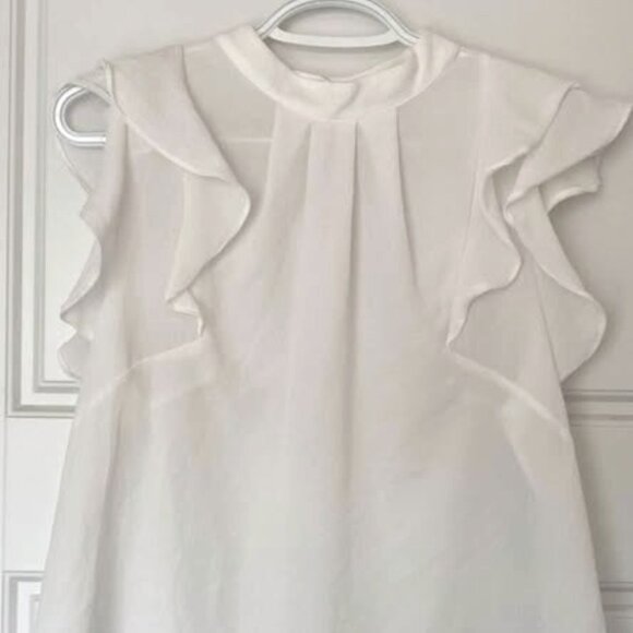 White Sleeveless Ruffle Blouse Size L - Picture 1 of 1